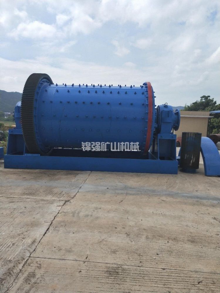大型水泥球磨機價格高低的根本原因(圖1) 大型水泥球磨機價格高低的根本原因(圖1)
